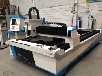 Cina CNC laser cutting equipment for Stainless steel craftwork , laser metal cutting machine pemasok