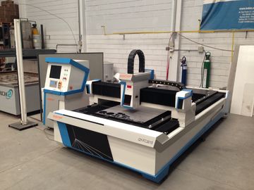 Cina Laser power 2000W fiber laser cutting machine for cutting stainless steel and carbon steel pemasok