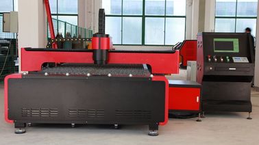 Cina 500W Steel CNC Fiber Laser Cutting Machine , Cutting Size 1500 × 3000mm pemasok