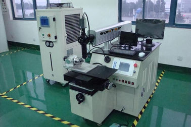 Cina 300 w Stainless Steel Laser Welding Machine For Dot Welding , CNC Laser Welder pemasok
